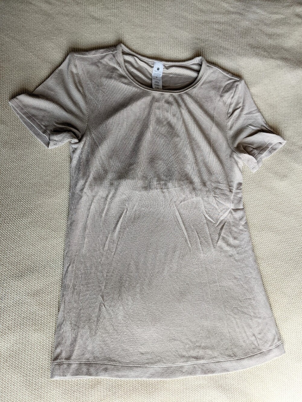 Yogalicious Heavenly Ribbed Tara Short Sleeve Shirt Grey Small Built In Bra